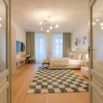Muresenilor 9 Boutique - Old Town Lägenhetshotell 3*