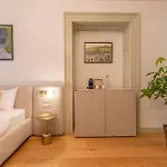 Lägenhetshotell Muresenilor 9 Boutique - Old Town Braşov