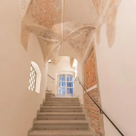 Muresenilor 9 Boutique - Old Town Hotel apartamentowy 3*