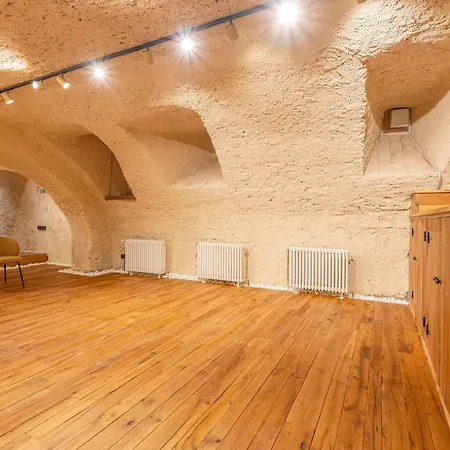 Muresenilor 9 Boutique - Old Town Hotel apartamentowy Braszów