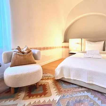 Muresenilor 9 Boutique - Old Town Hotel apartamentowy 3*