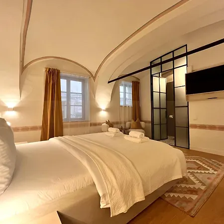Muresenilor 9 Boutique - Old Town Hotel apartamentowy