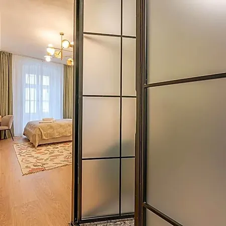 Apartahotel Muresenilor 9 Boutique - Old Town Braşov