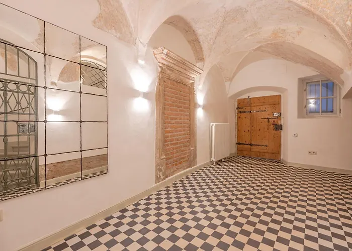 Muresenilor 9 Boutique - Old Town Brașov