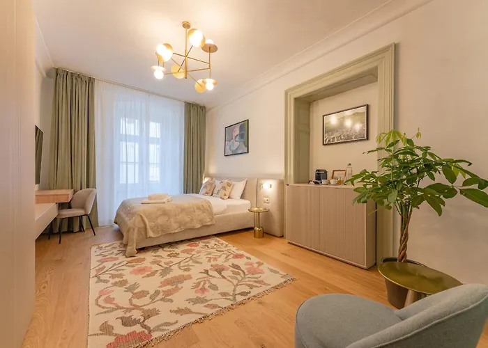 Muresenilor 9 Boutique - Old Town Aparthotel 3*