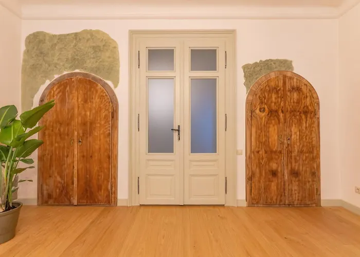 Muresenilor 9 Boutique - Old Town Aparthotel Brasov