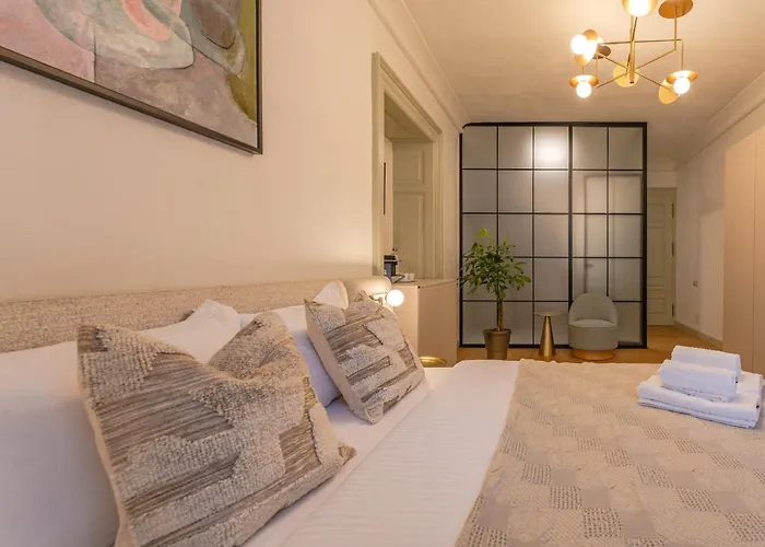 Muresenilor 9 Boutique - Old Town 3* Brașov