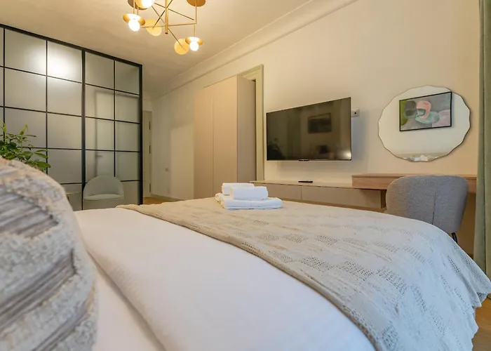 Muresenilor 9 Boutique - Old Town 3* Brașov