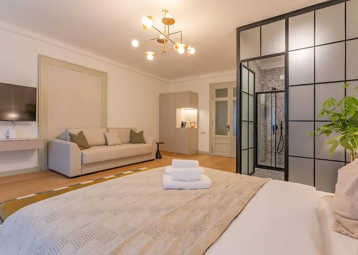 Muresenilor 9 Boutique - Old Town